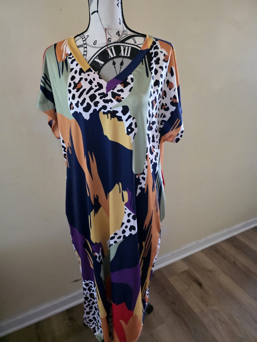 Source Unknown Multicolor V-Neck Maxi Dress